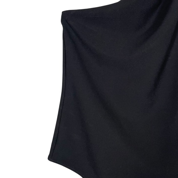 NWT Abercrombie & Fitch Size XS Crepe Asymmetrical One-Shoulder Bodysuit Black - Picture 7 of 9